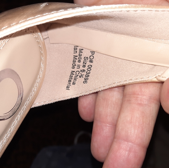 Ladies Dancing Shoes - Picture 4 of 6